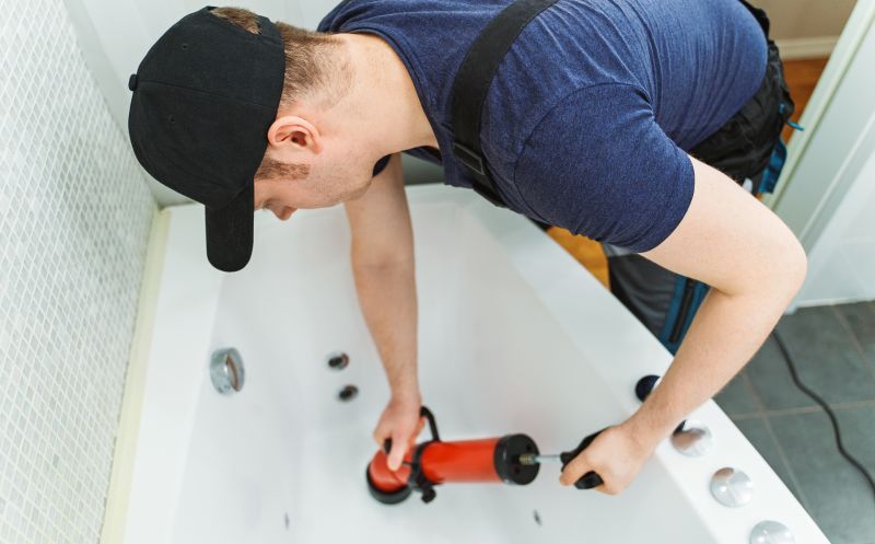 Top Bathtub Installation Companies in Greenville, OH